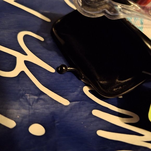 Canvas cigarette case with a matching lighter. - Picture 7 of 7